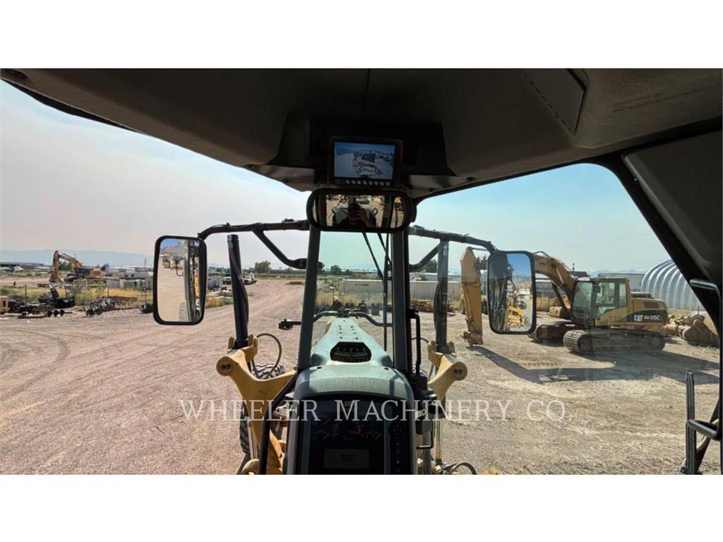 CAT 150 AWD معدات تمهيد الطرق