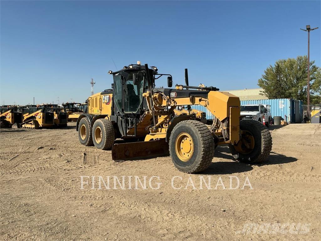 CAT 150 AWD معدات تمهيد الطرق