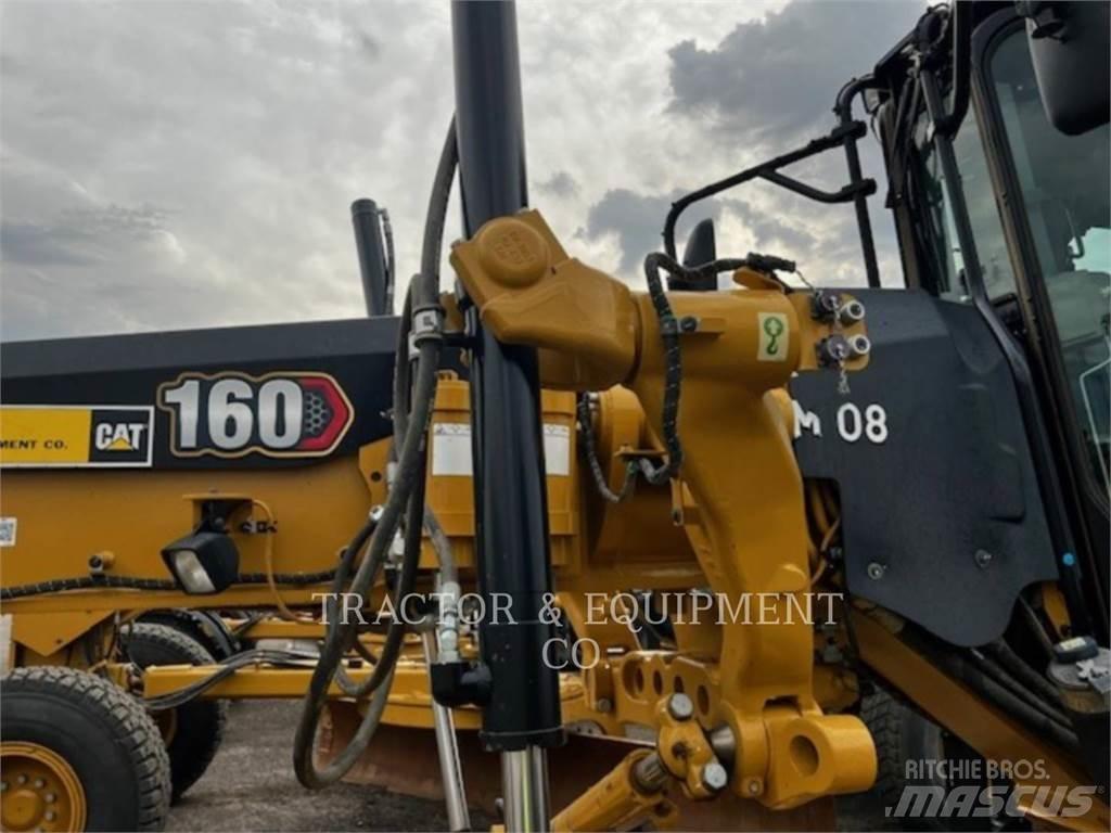 CAT 160 معدات تمهيد الطرق