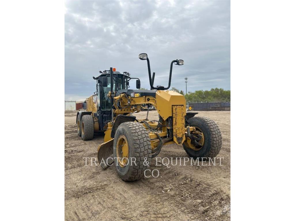 CAT 160 معدات تمهيد الطرق