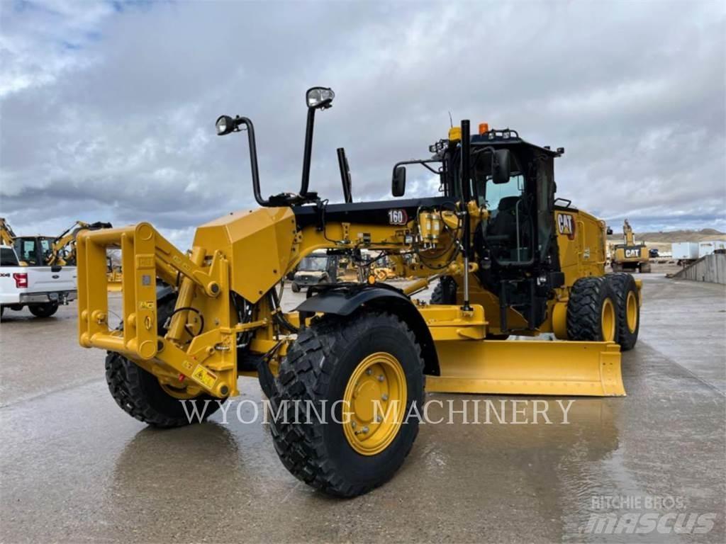 CAT 160 AWD معدات تمهيد الطرق