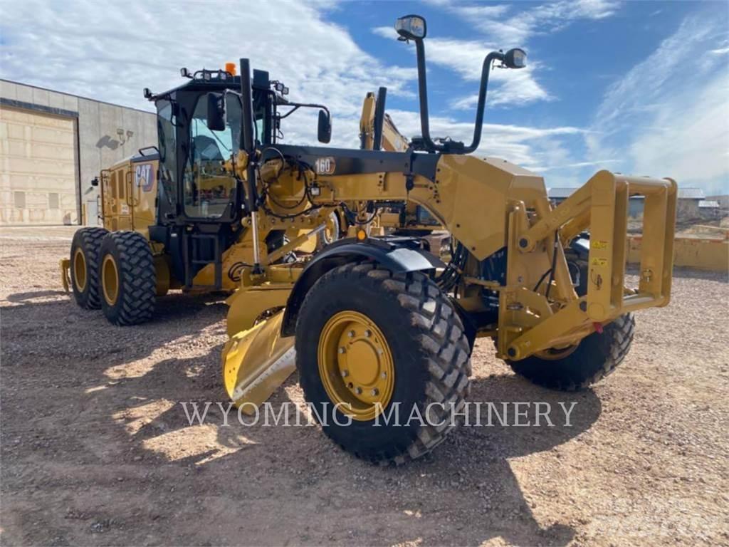 CAT 160 AWD معدات تمهيد الطرق