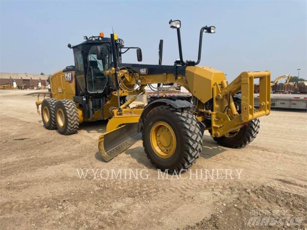CAT 160 AWD معدات تمهيد الطرق