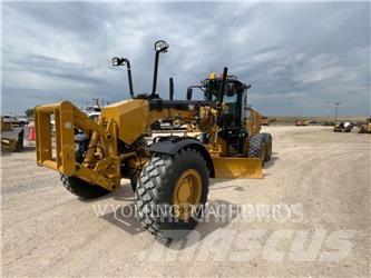 CAT 160 AWD معدات تمهيد الطرق