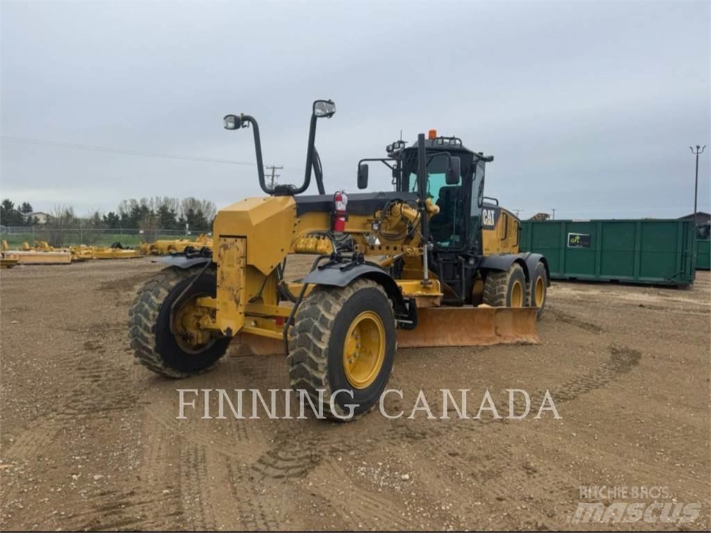 CAT 160M معدات تمهيد الطرق