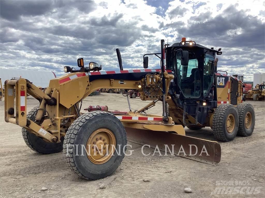 CAT 160M معدات تمهيد الطرق