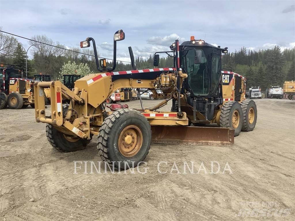 CAT 160M معدات تمهيد الطرق
