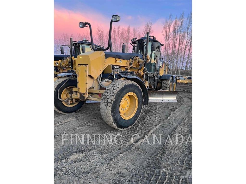 CAT 160M معدات تمهيد الطرق