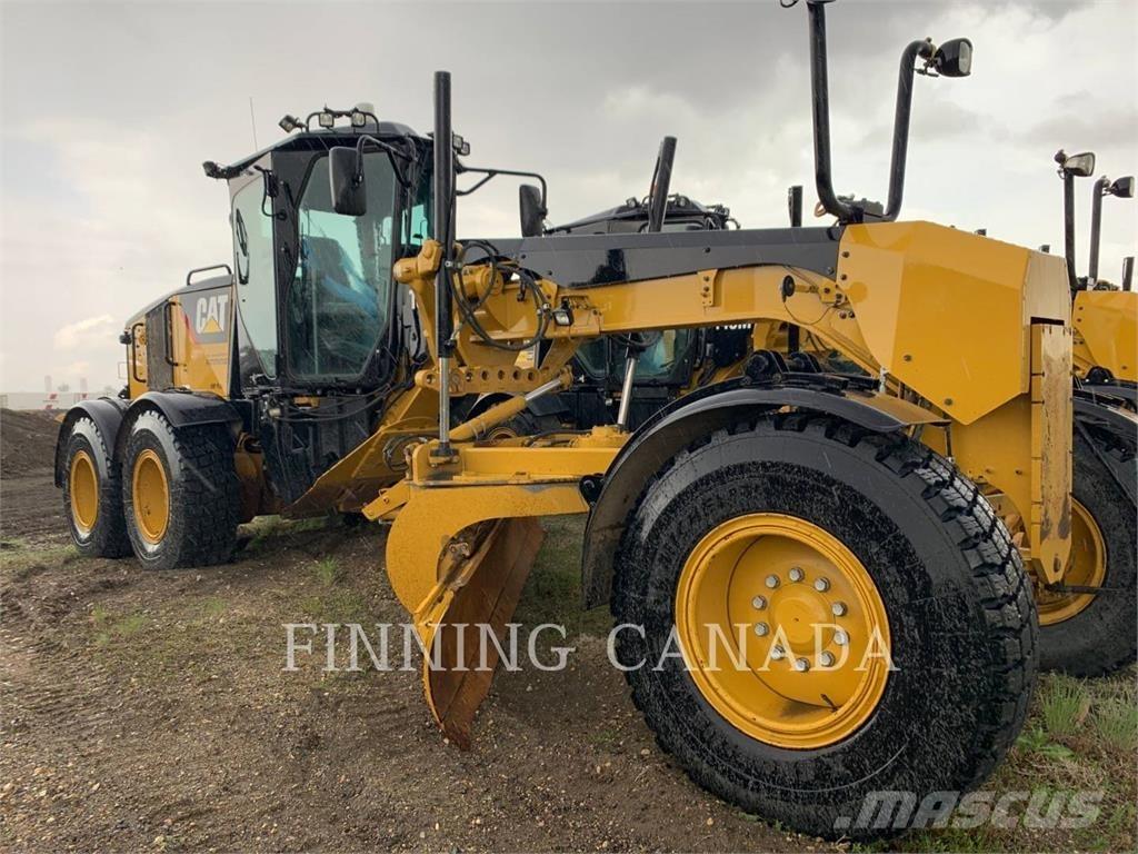 CAT 160M معدات تمهيد الطرق