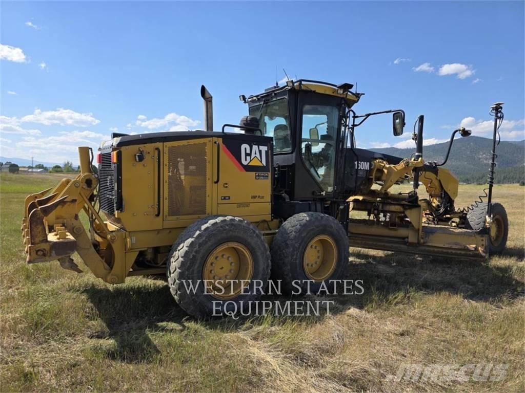 CAT 160M AWD معدات تمهيد الطرق