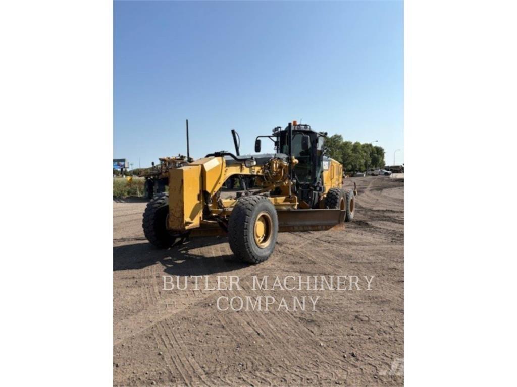 CAT 160M2AWD معدات تمهيد الطرق