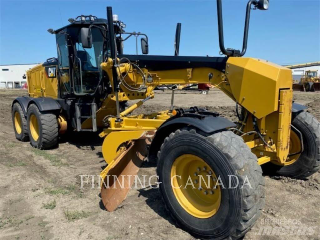 CAT 160M3 معدات تمهيد الطرق