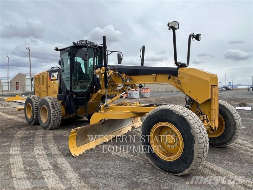 CAT 160M3 معدات تمهيد الطرق