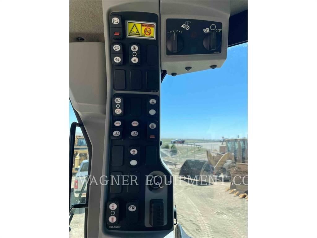 CAT 160M3 AWD معدات تمهيد الطرق