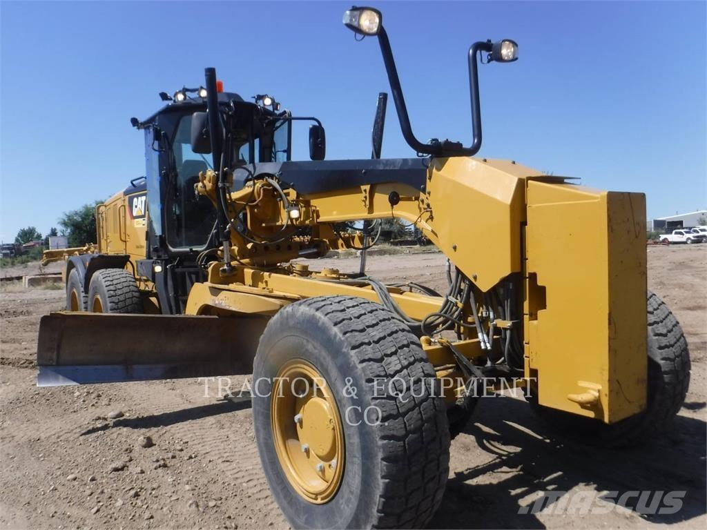 CAT 160M3 AWD معدات تمهيد الطرق