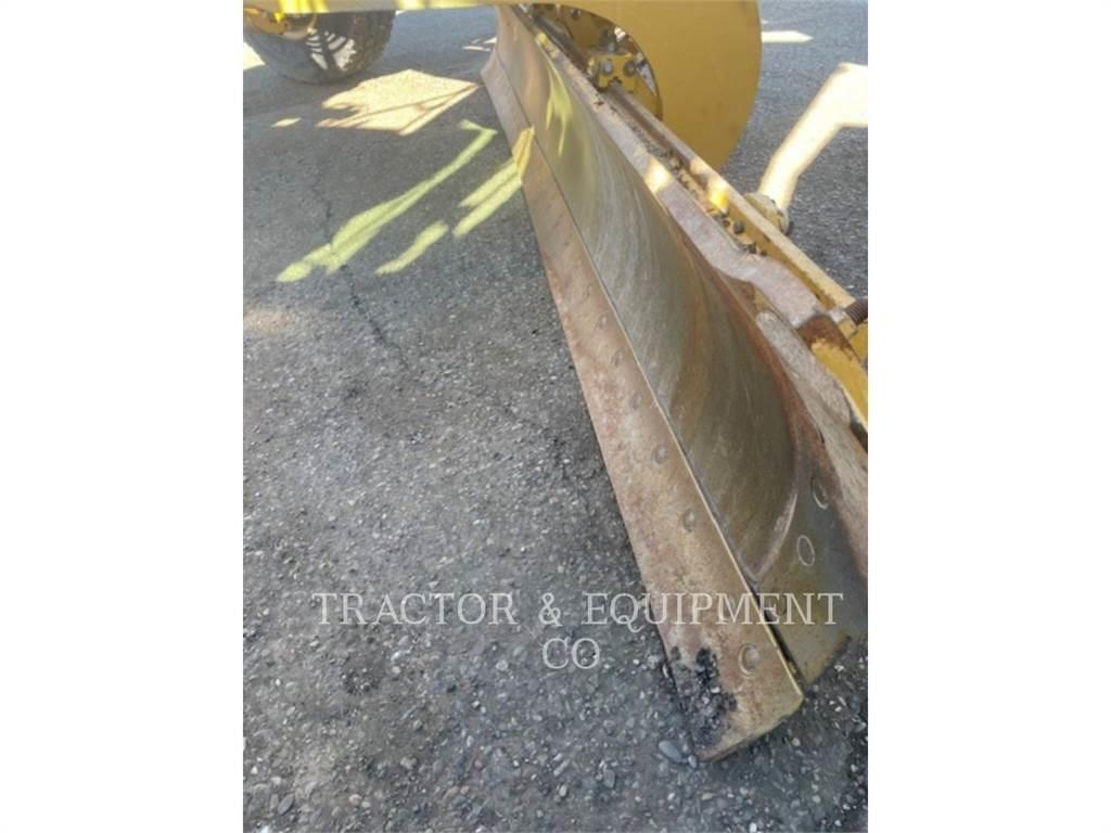 CAT 160M3 AWD معدات تمهيد الطرق