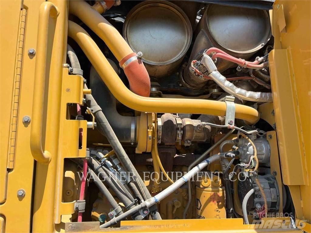 CAT 160M3 AWD معدات تمهيد الطرق