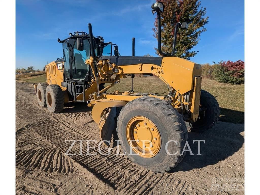 CAT 160M3AWD معدات تمهيد الطرق