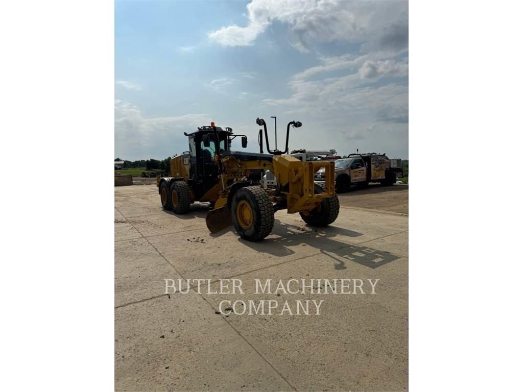 CAT 160M3AWD معدات تمهيد الطرق