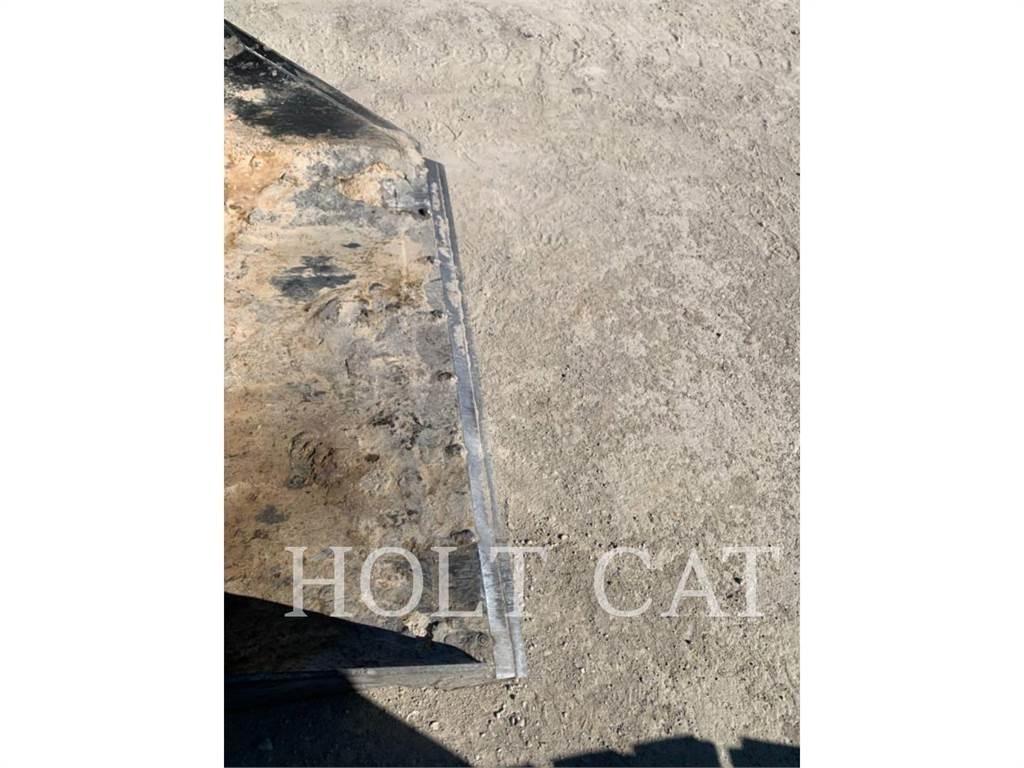 CAT 226D CAB لوادر انزلاقية التوجيه