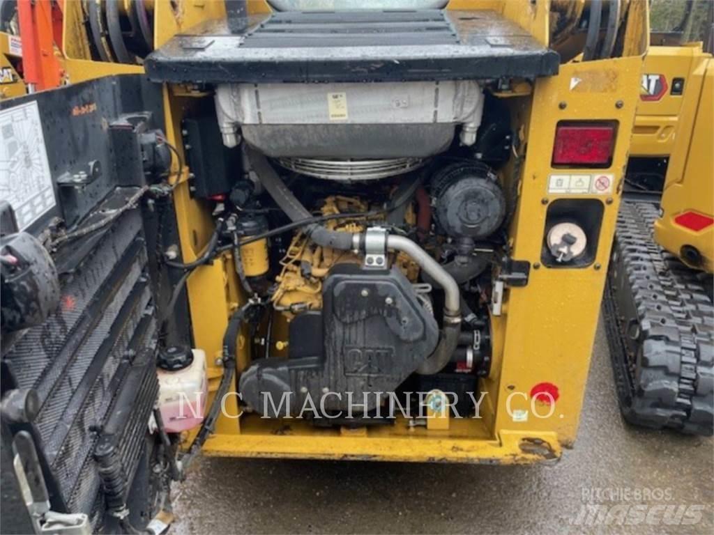 CAT 226D H1CN لوادر انزلاقية التوجيه