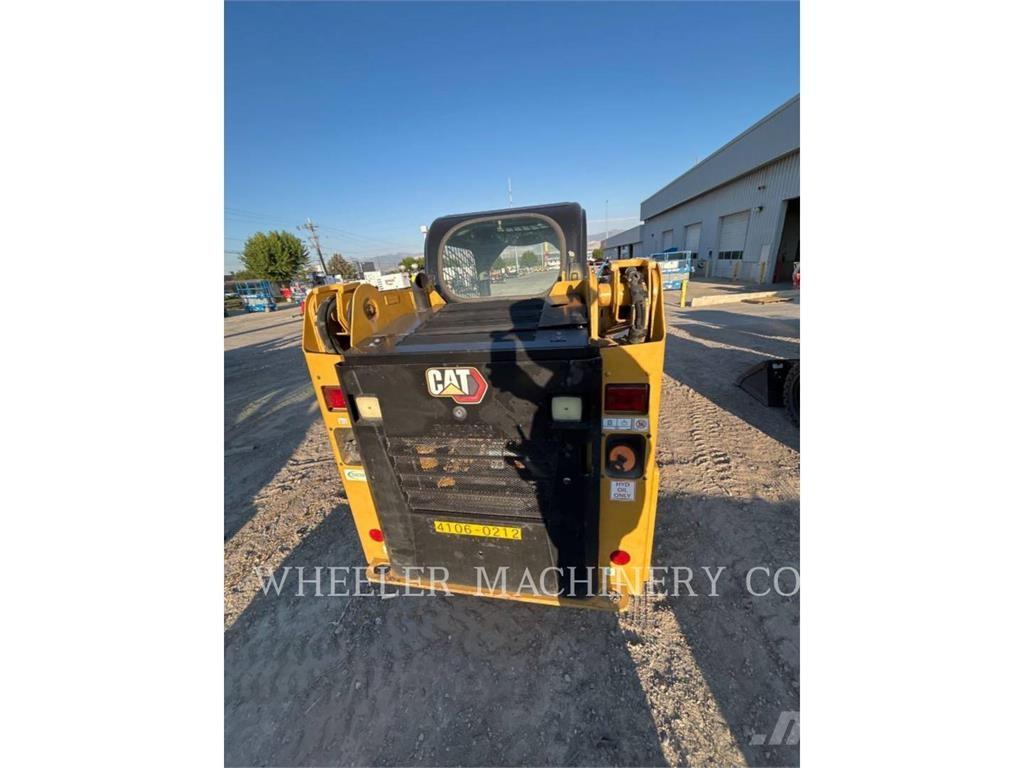 CAT 226D3 C1H2 لوادر انزلاقية التوجيه