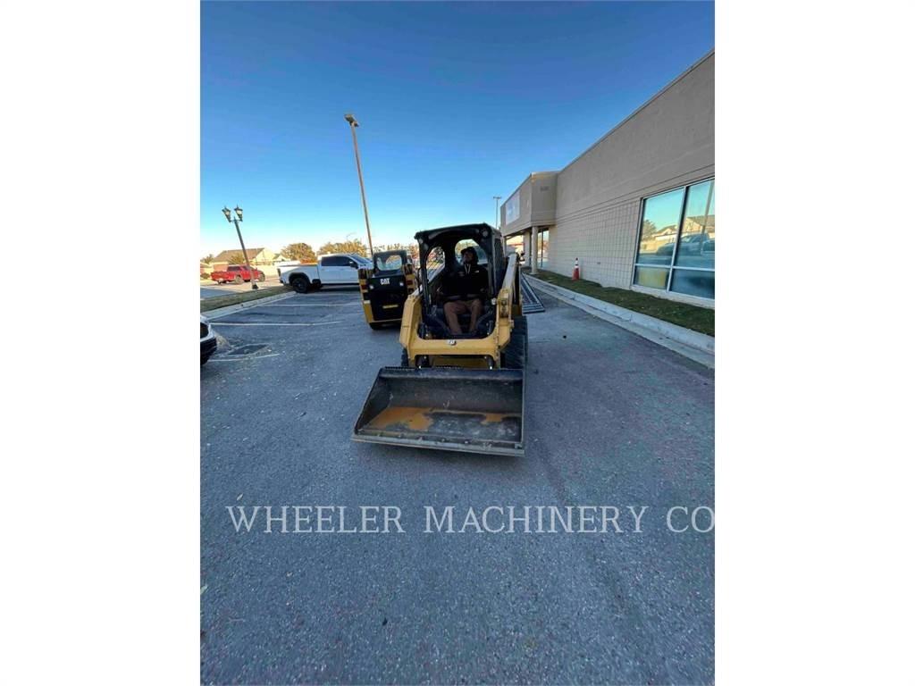 CAT 226D3 C1H2 لوادر انزلاقية التوجيه