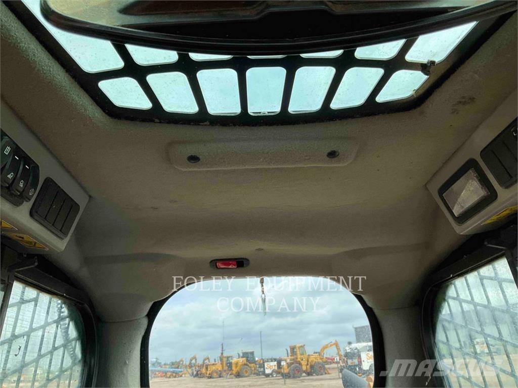 CAT 226D3STD1C لوادر انزلاقية التوجيه
