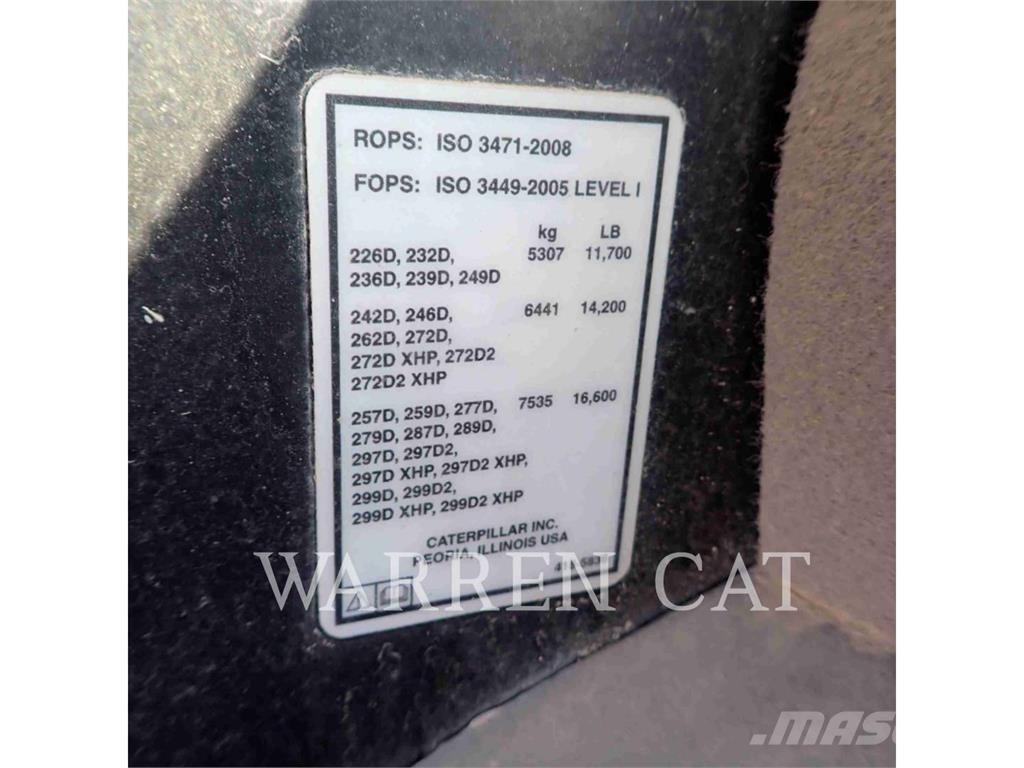 CAT 236D لوادر انزلاقية التوجيه