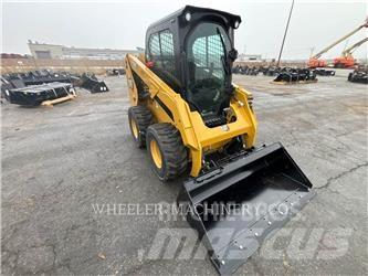 CAT 236D3 C3H2 لوادر انزلاقية التوجيه