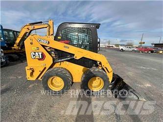 CAT 236D3 C3H2 لوادر انزلاقية التوجيه