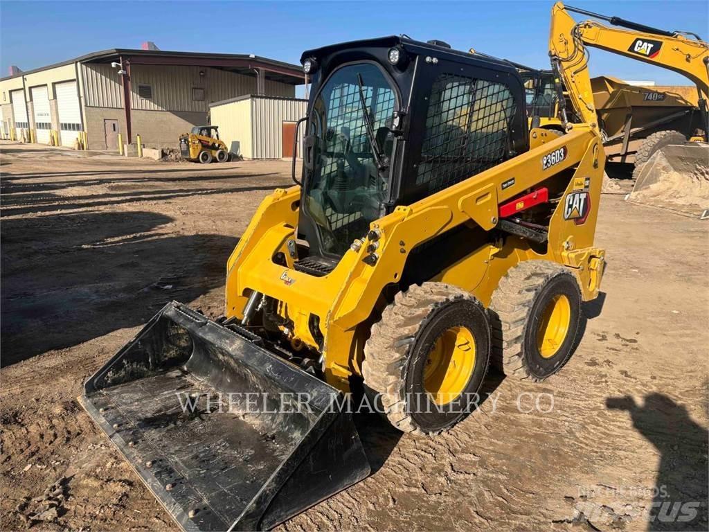 CAT 236D3 C3H2 لوادر انزلاقية التوجيه