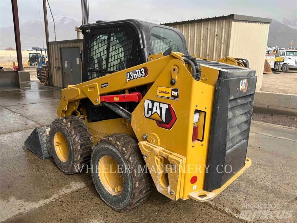 CAT 236D3 C3H2 لوادر انزلاقية التوجيه