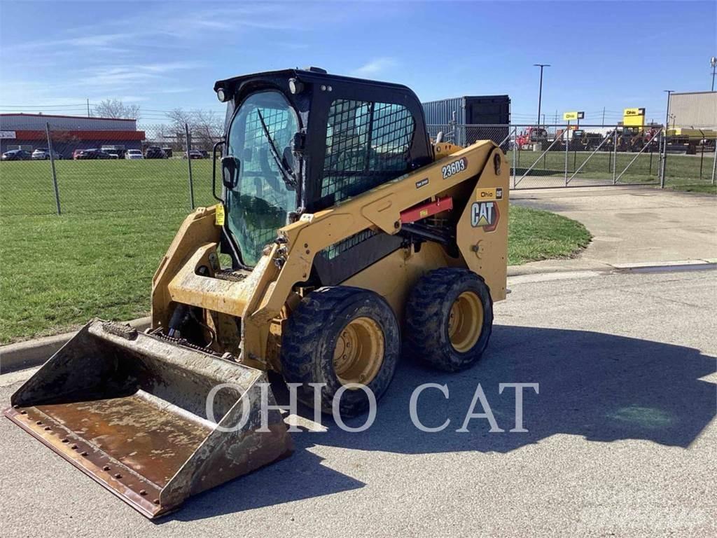 CAT 236D3 C3H2 لوادر انزلاقية التوجيه