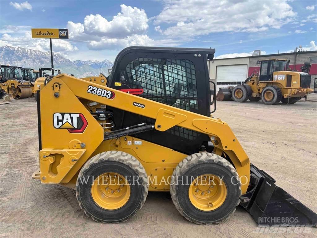 CAT 236D3 C3H2 لوادر انزلاقية التوجيه