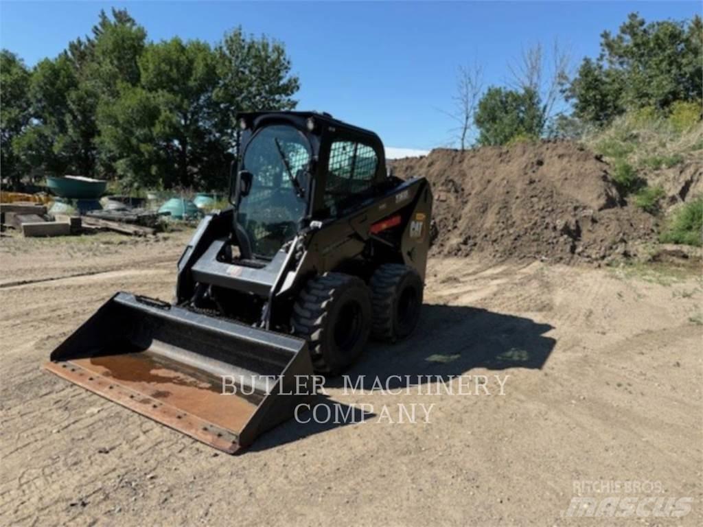 CAT 236D3 C3H2 لوادر انزلاقية التوجيه