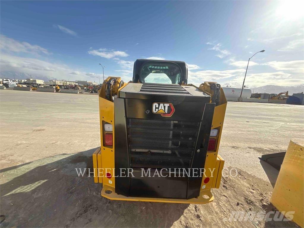 CAT 236D3 C3H2 لوادر انزلاقية التوجيه