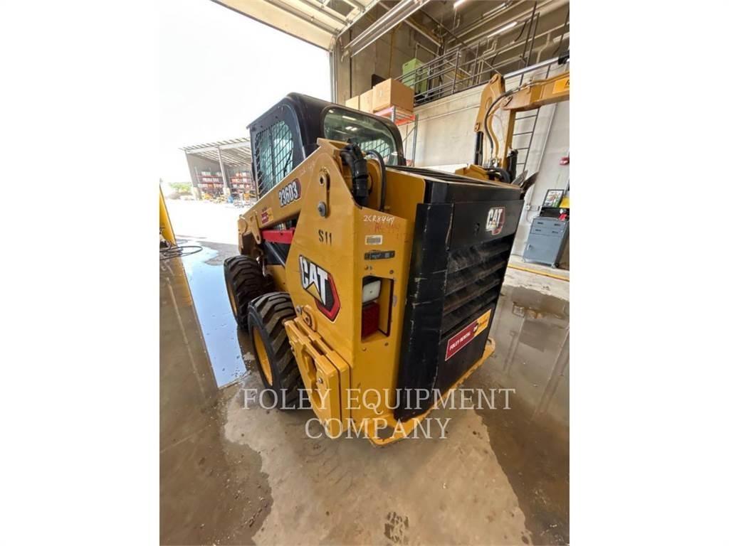 CAT 236D3STD2C لوادر انزلاقية التوجيه