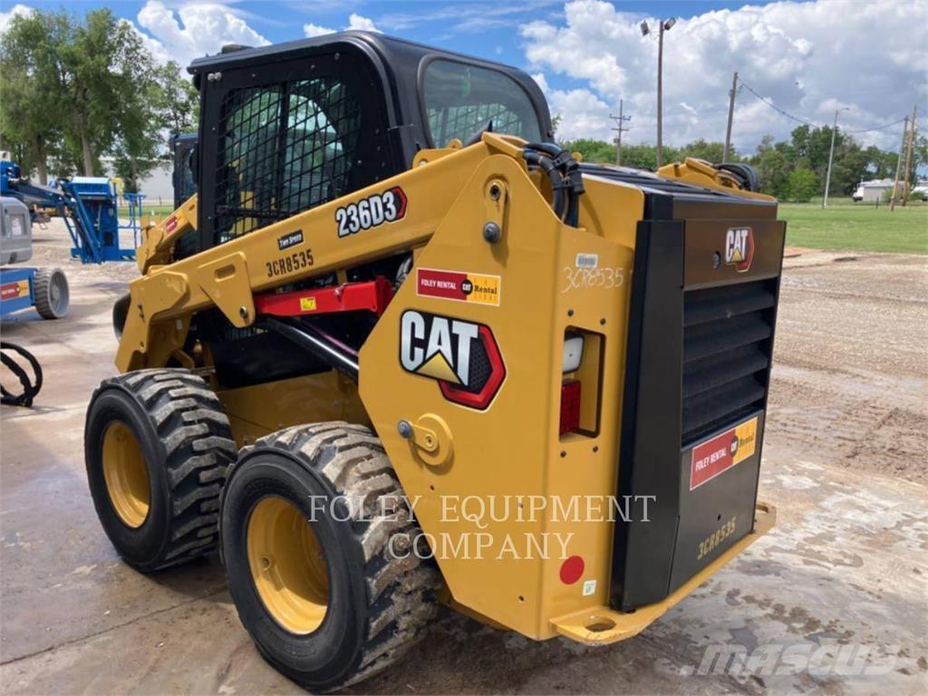 CAT 236D3STD2C لوادر انزلاقية التوجيه
