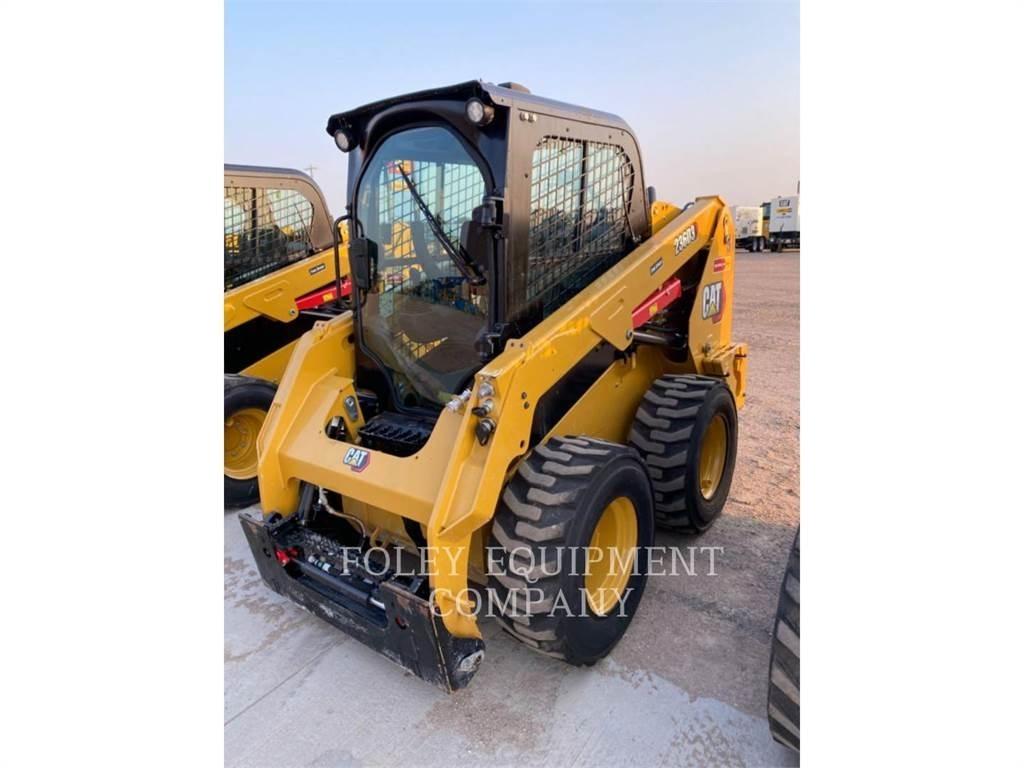 CAT 236D3STD2C لوادر انزلاقية التوجيه
