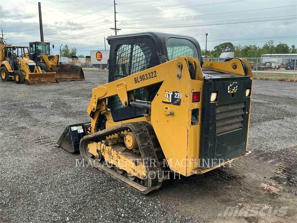 CAT 239D لوادر زحافة