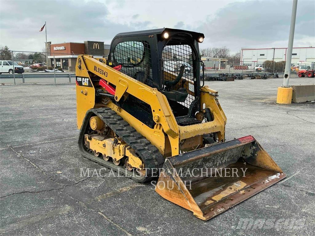 CAT 239D لوادر زحافة