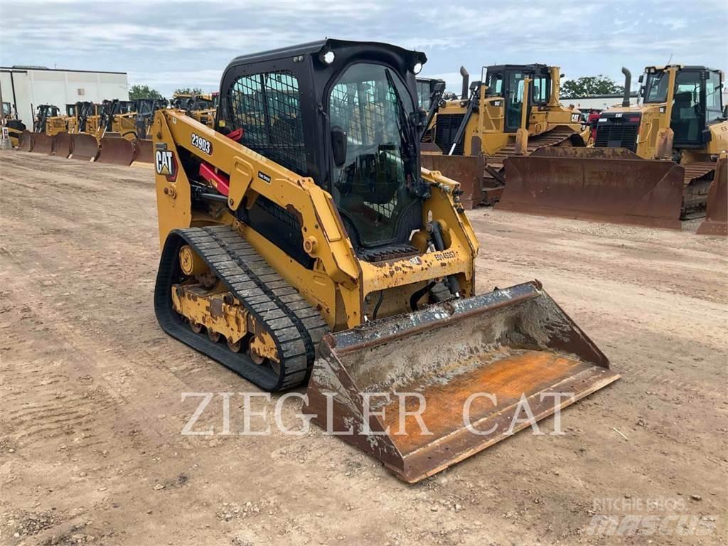 CAT 239D3 لوادر زحافة