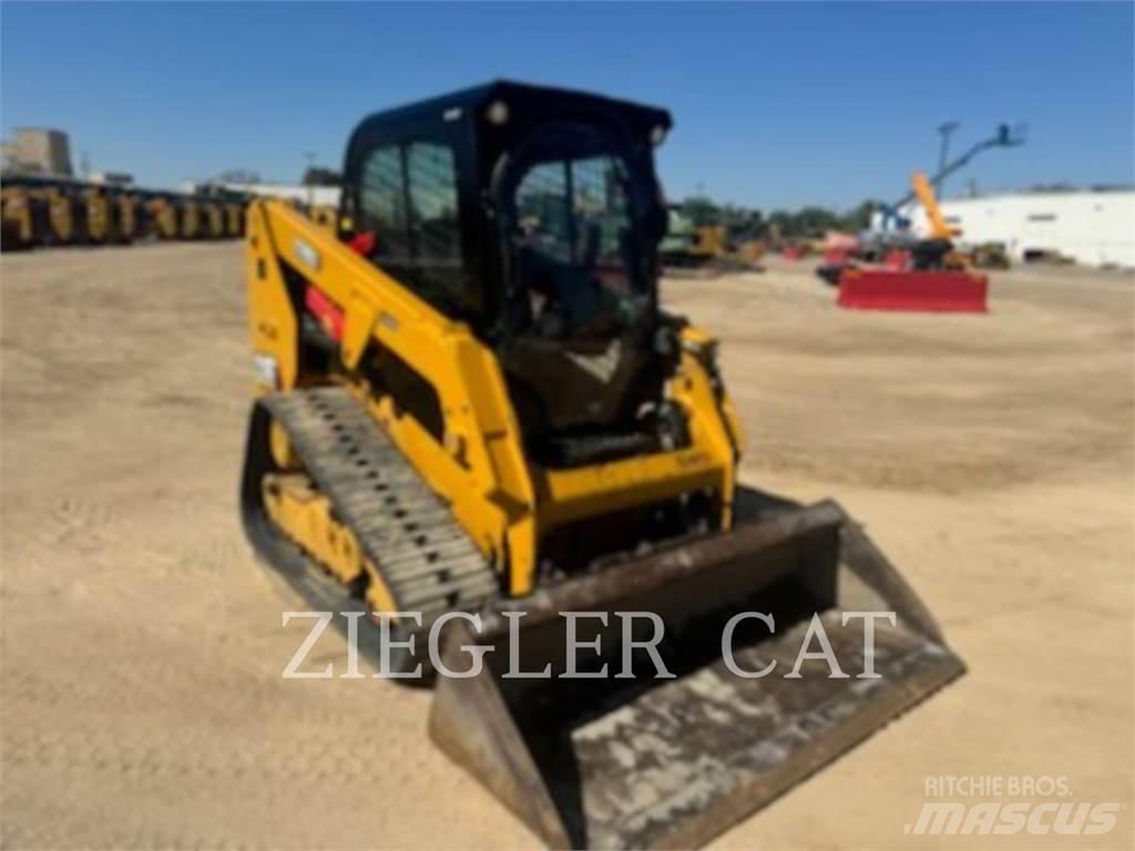 CAT 239D3 لوادر زحافة