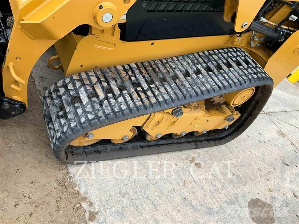 CAT 239D3 لوادر زحافة