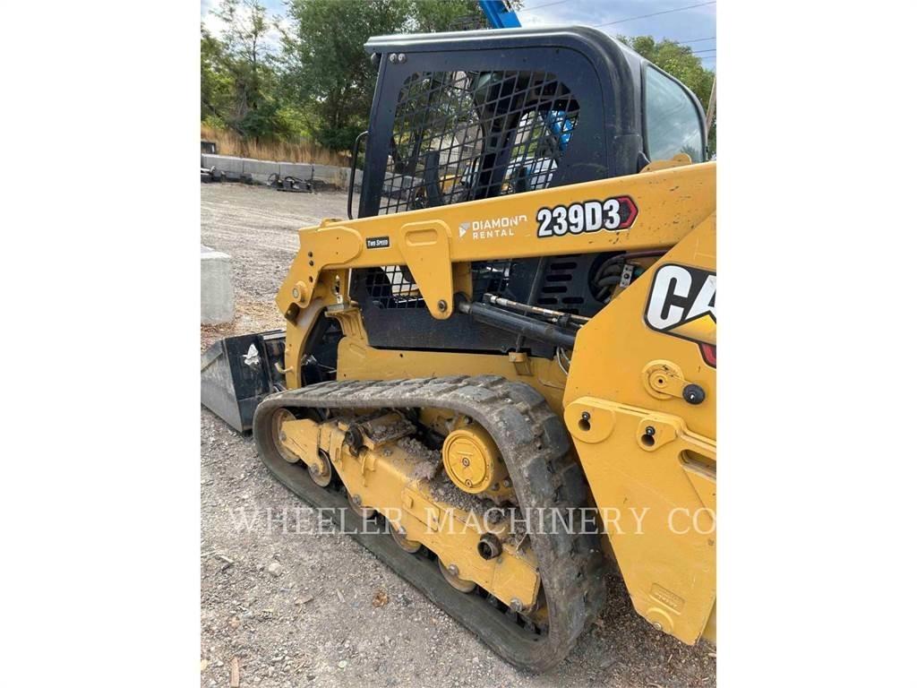 CAT 239D3 C1H2 لوادر زحافة