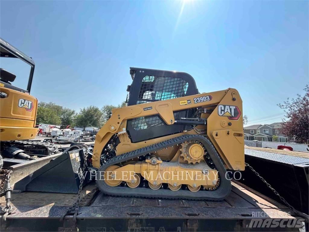 CAT 239D3 C3H2 لوادر زحافة