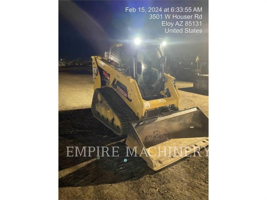 CAT 239D3 CA لوادر انزلاقية التوجيه