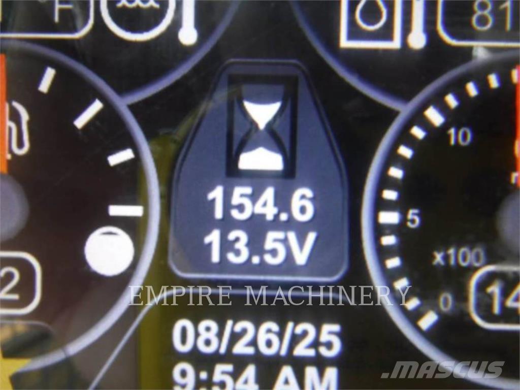 CAT 239D3-TL لوادر انزلاقية التوجيه