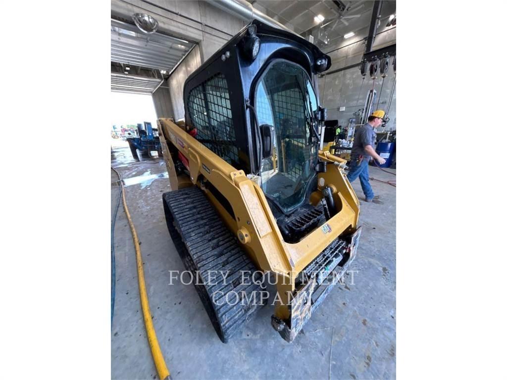CAT 239D3STD2C لوادر انزلاقية التوجيه